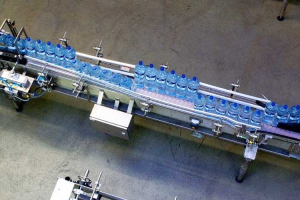 Nama Industrial Liquid Laning and Distribution Equipment Pressure Less Sloped Chain Divider.